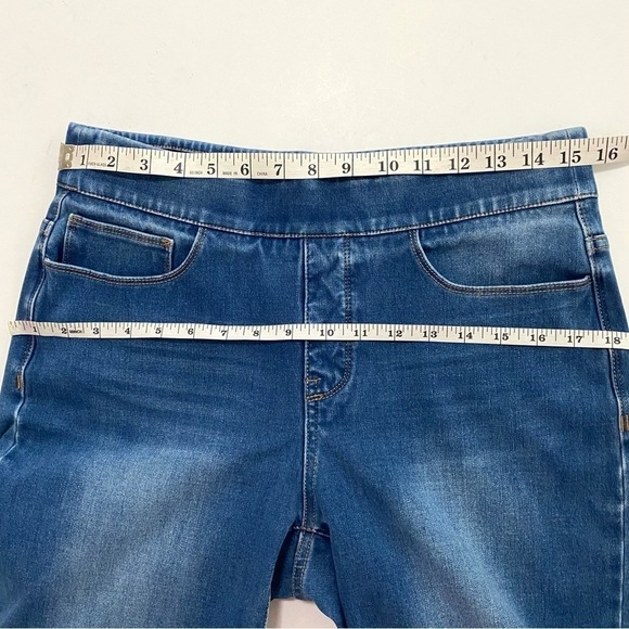 Soft Surroundings The Ultimate Denim Pull On Relaxed Straight Jeans Medium 31" - Picture 8 of 10